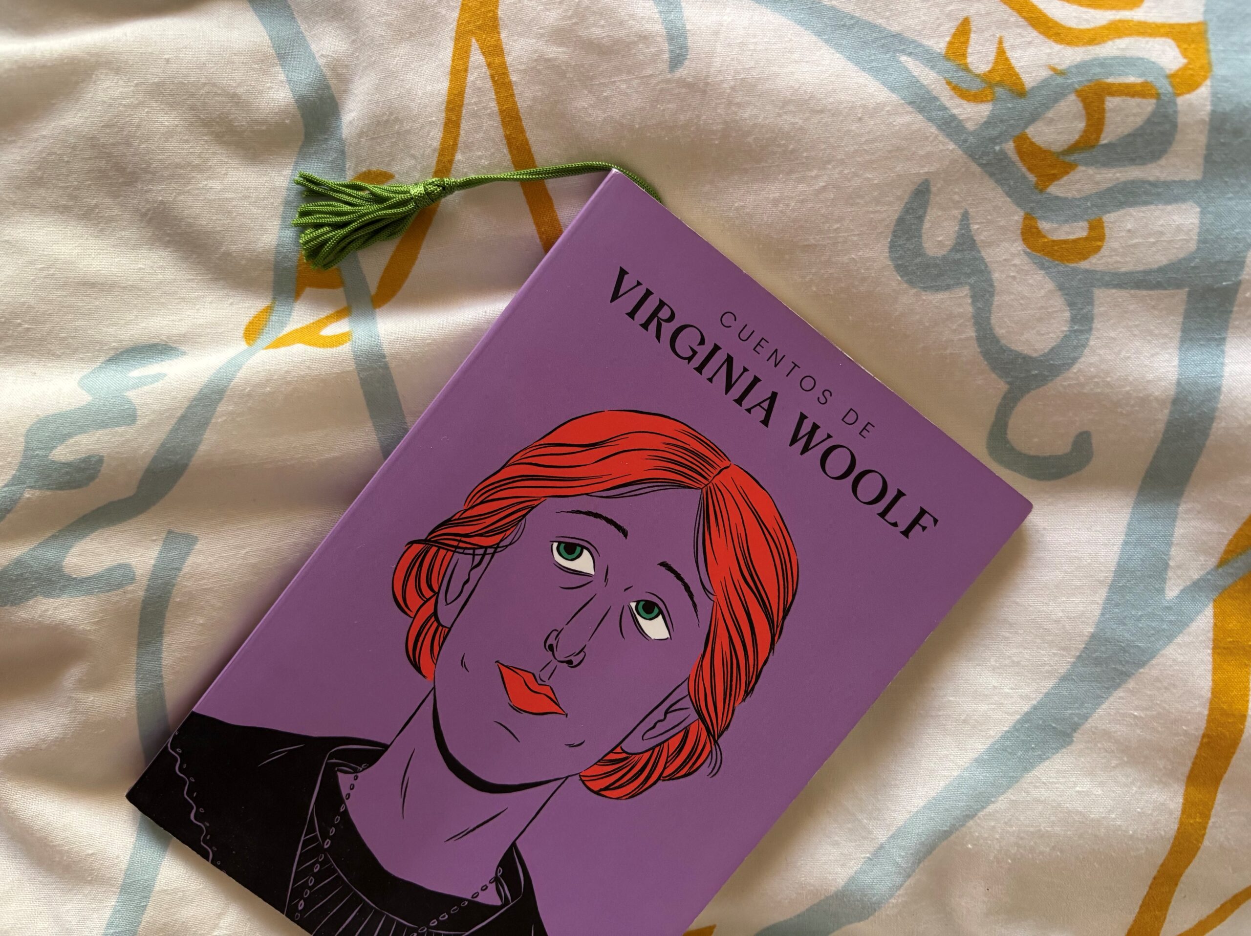 Foto libro de Cuentos de Virginia Woolf