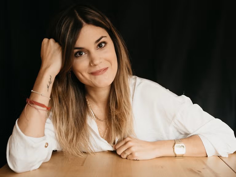 Retrato de la escritora Elvira Sastre